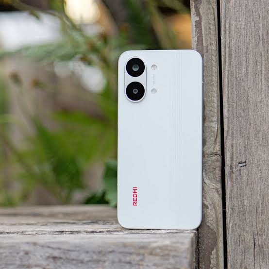 Redmi Turbo 5 Max 5G (12GB/128GB) - Cloud White - Image 4